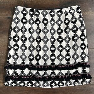 Merona Women’s Size 8 Black White Geometric Print Lined Textured Skirt Fringe
